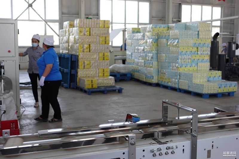 光伏照亮脱贫路 中国华电在帕米尔高原的创新扶贫实践