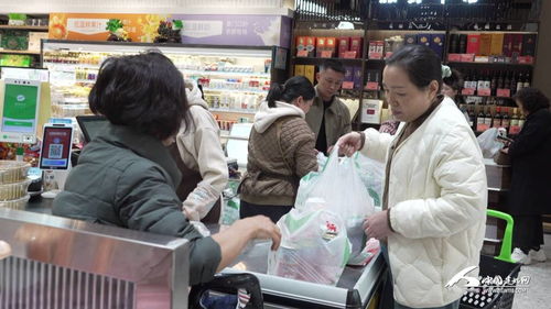 建始商超双11促销氛围浓厚，日用百货销售迎来线下消费热潮